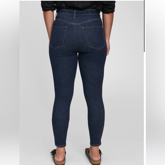 Gap Sky High Rise Universal Jeggings - Picture 5 of 5